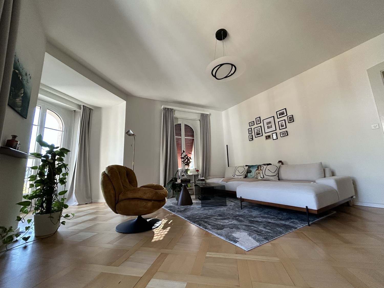 Appartement de 2 ½ pièces, photo 1 sur 4