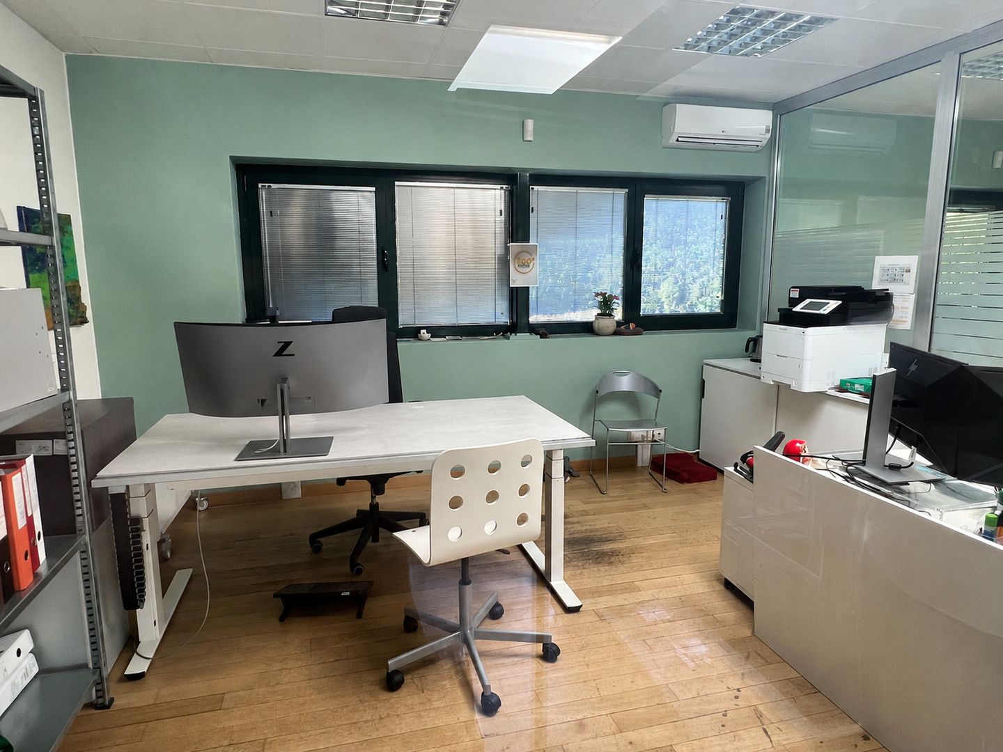 Bureau de 276m², photo 4 sur 8