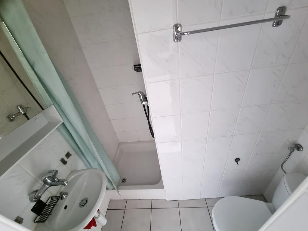 1 ½ rooms furnished flat, photo 3 sur 5