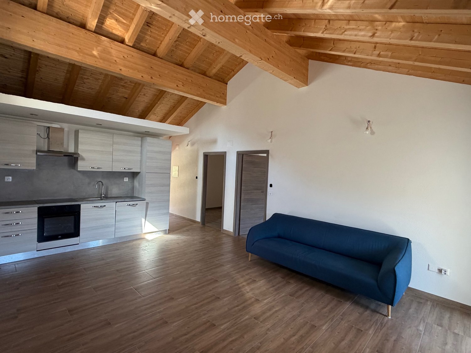 4 rooms apartment, photo 1 sur 5