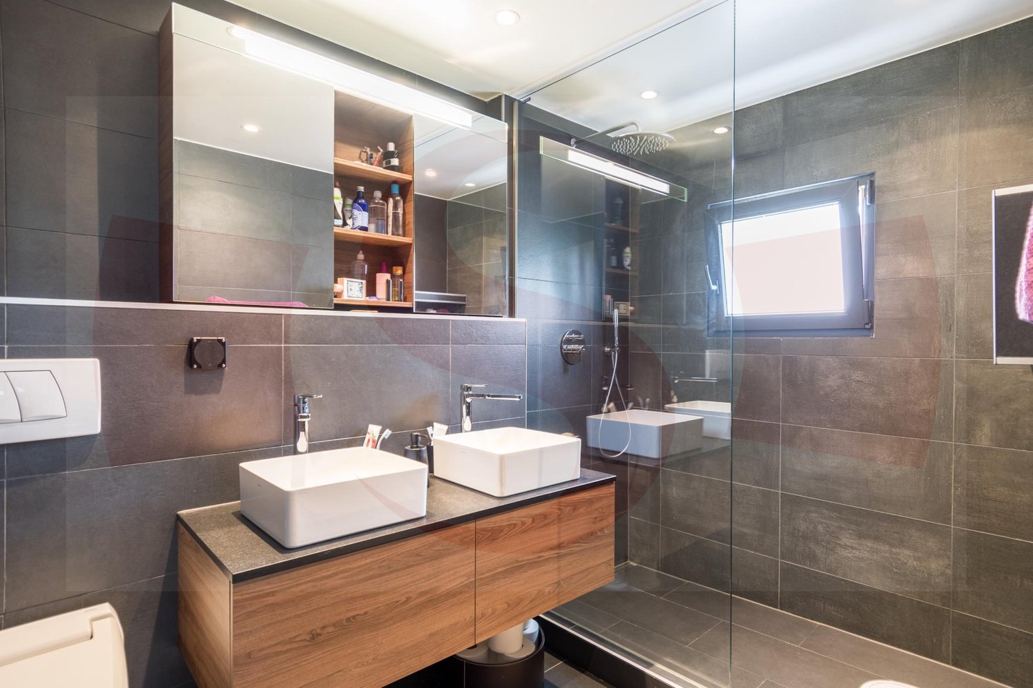 5 rooms row house