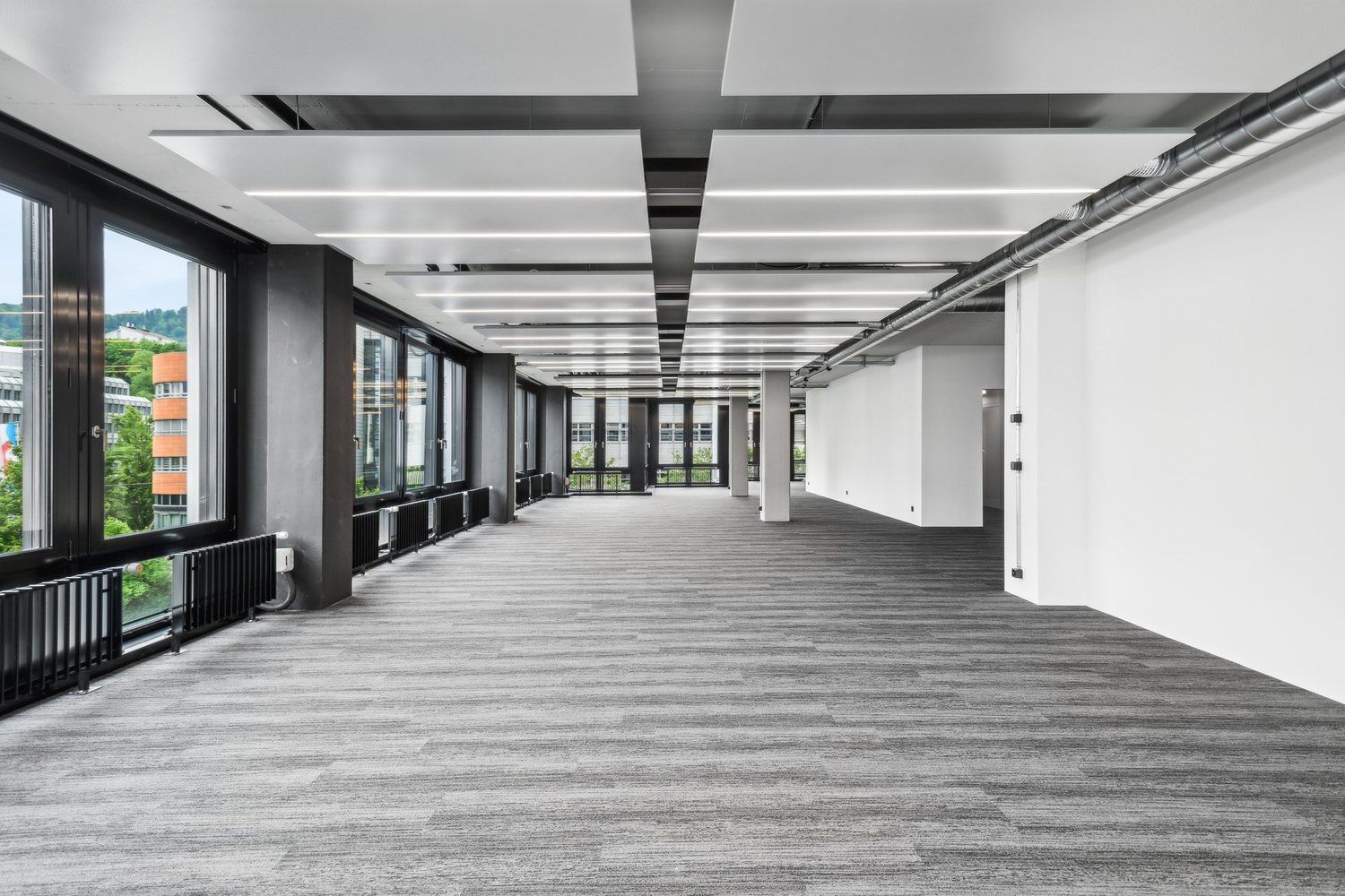 880m² bureau