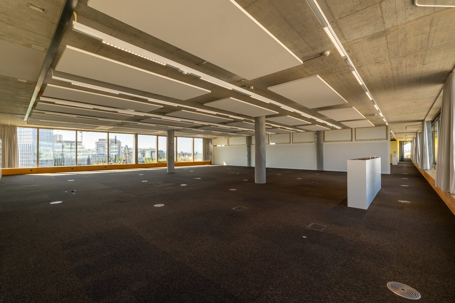 4000m² de bureaux, photo 8 sur 10