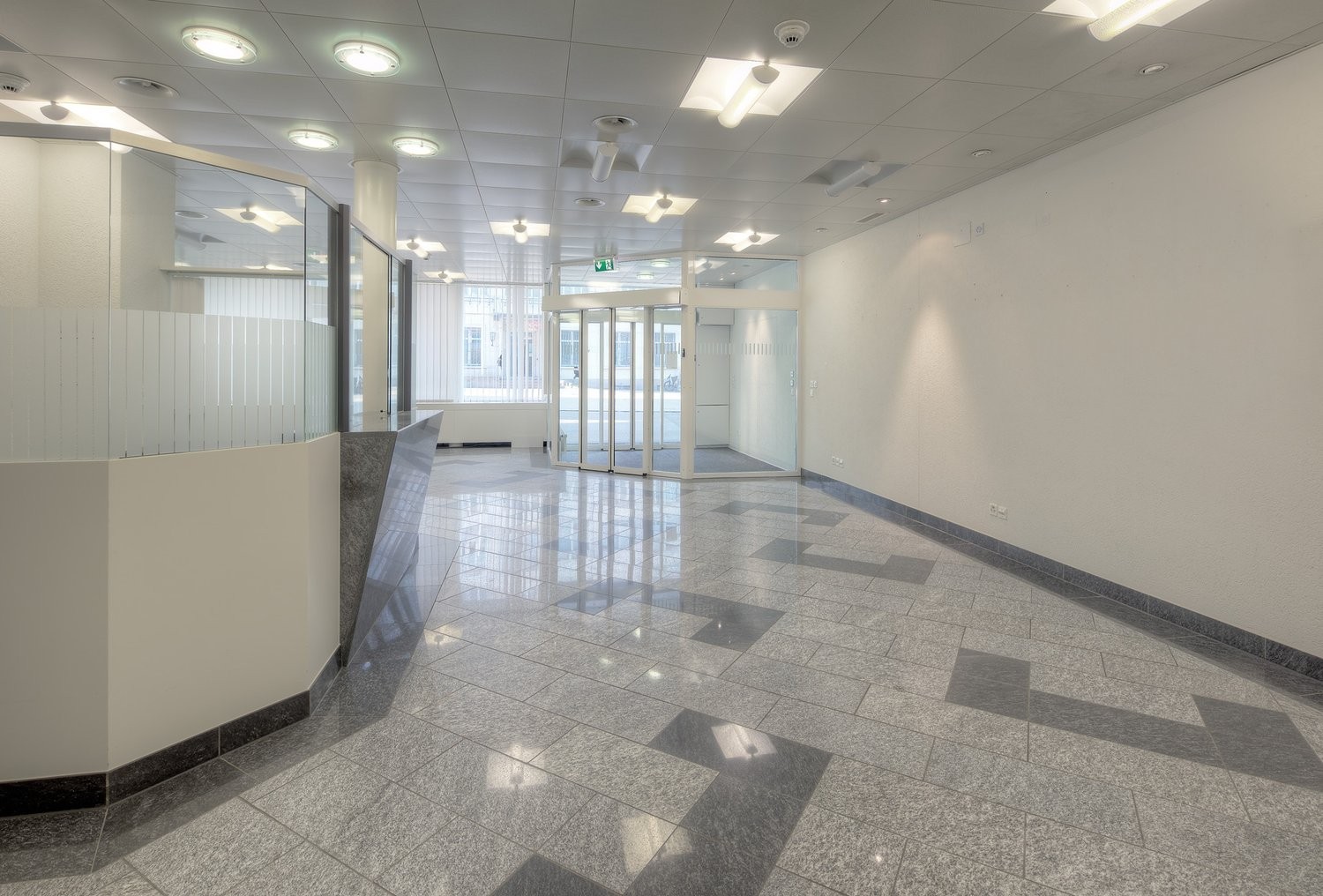 402m² bureau