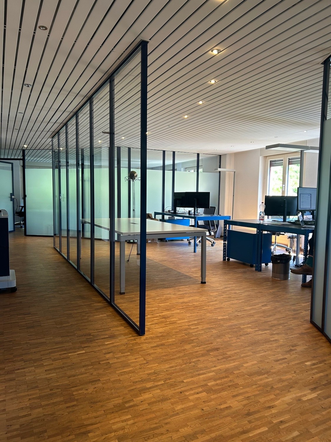355-355m² ufficio