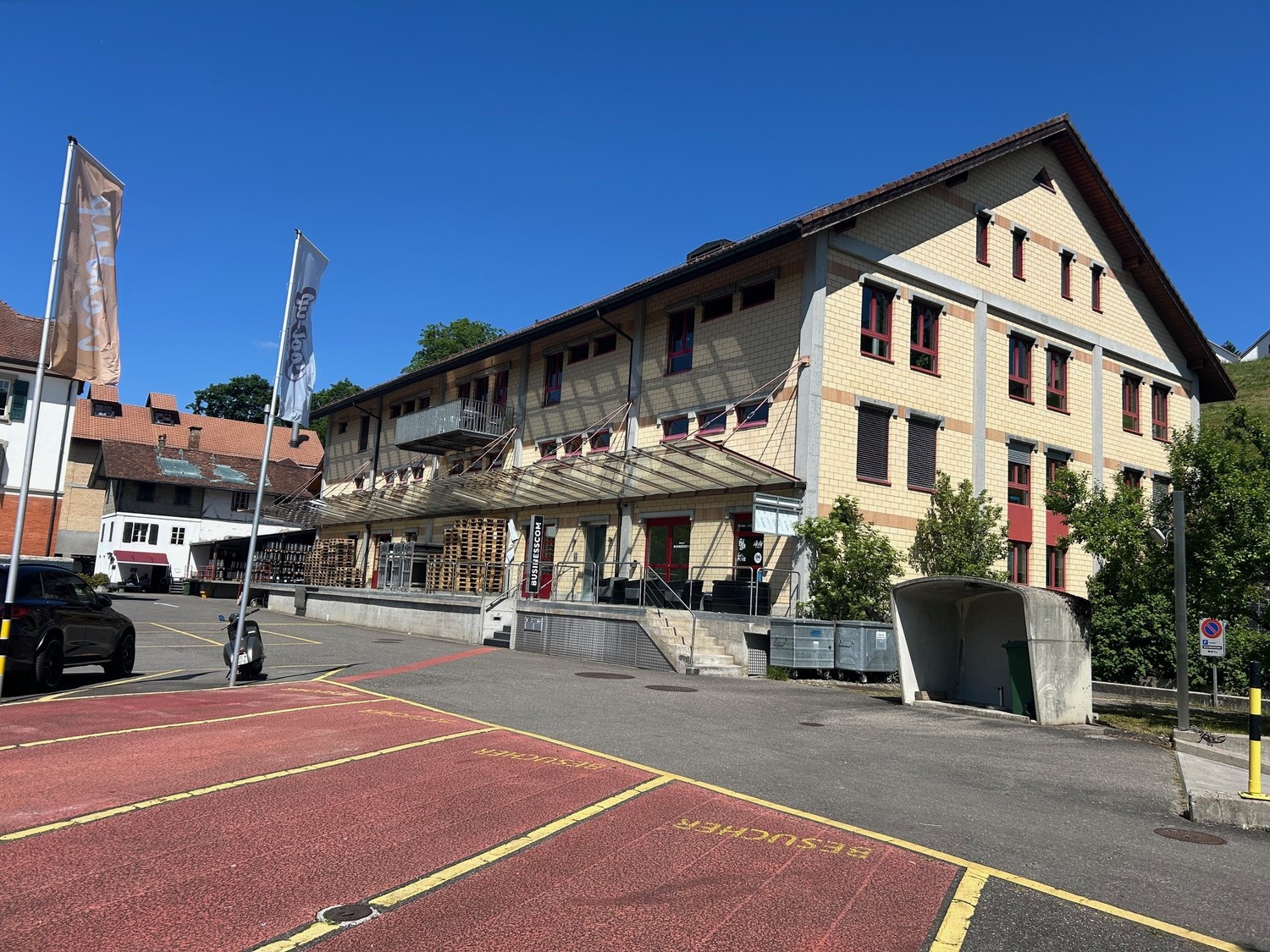 355-355m² ufficio