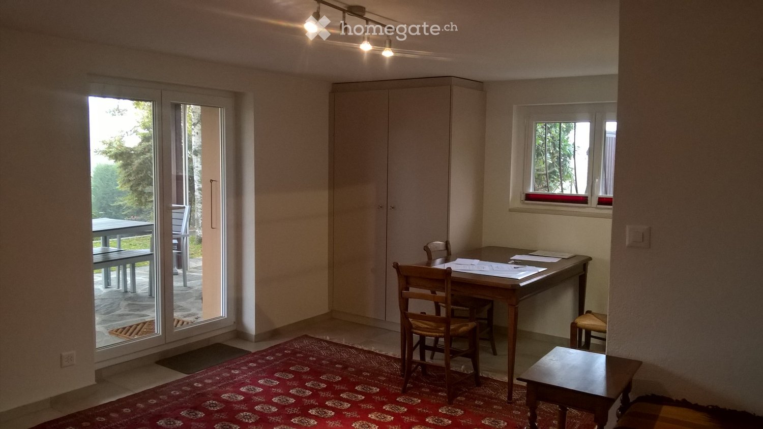 1 room single room