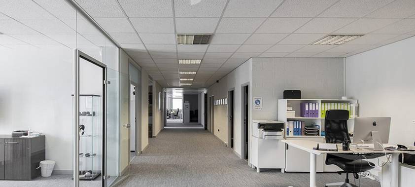 552m² commercial, photo 4 sur 6