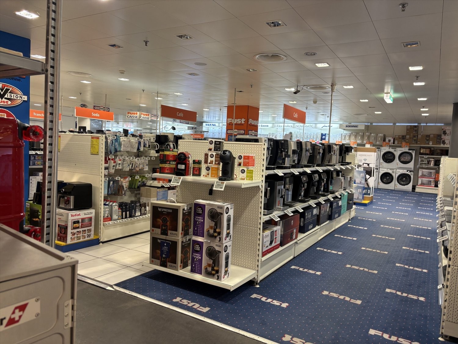 519m² shop, photo 5 sur 6