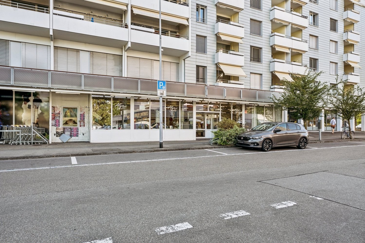 Commerce de 206m²