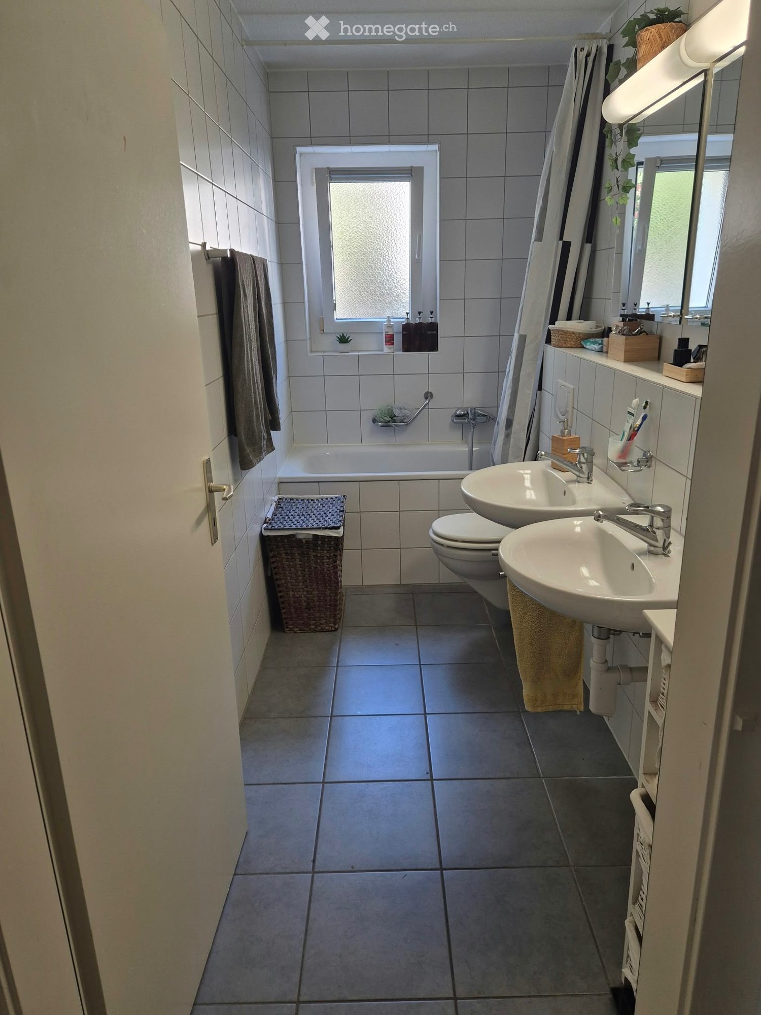 4 rooms apartment, photo 1 sur 5