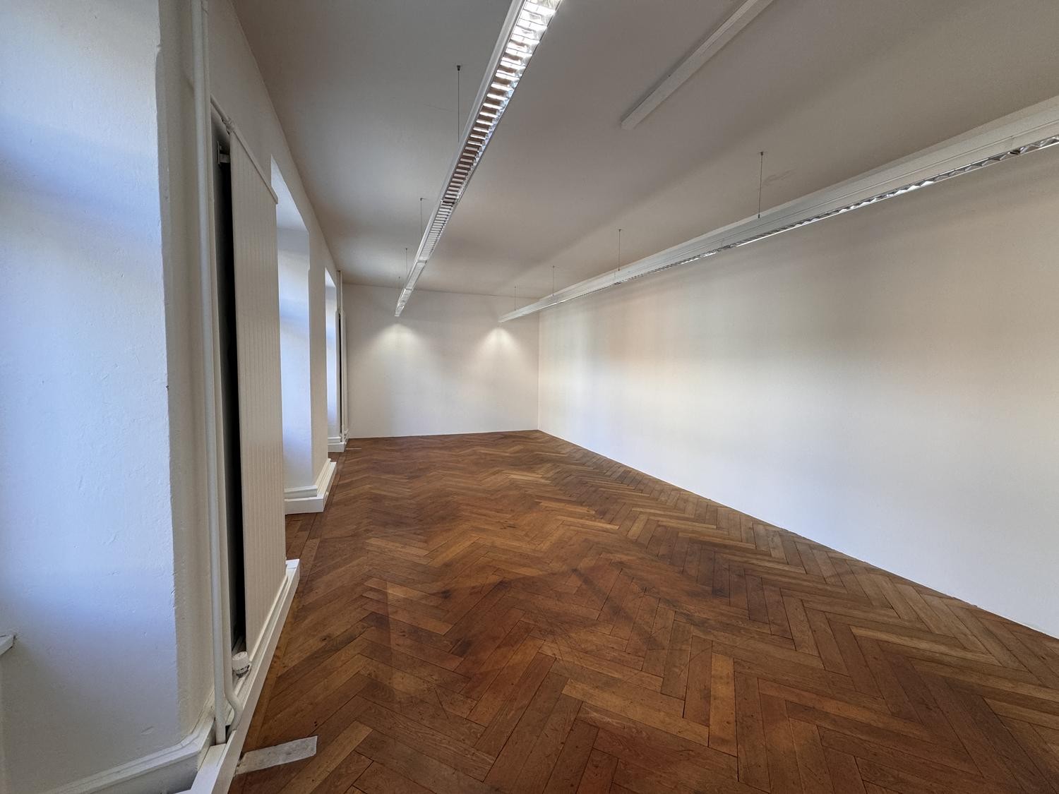 35m² commercial, photo 2 sur 5
