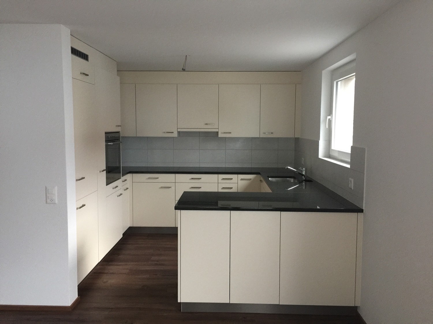 Appartement de 2 ½ pièces, photo 1 sur 4