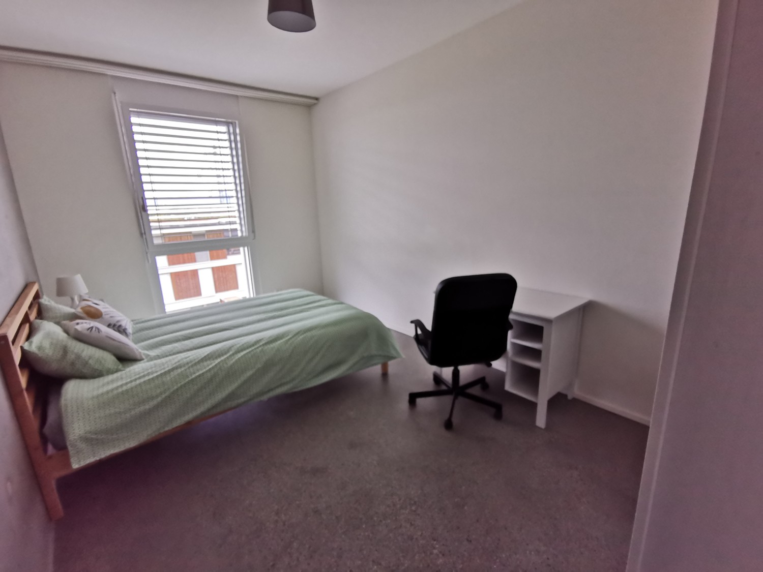 Room in a shared flat, photo 3 sur 9