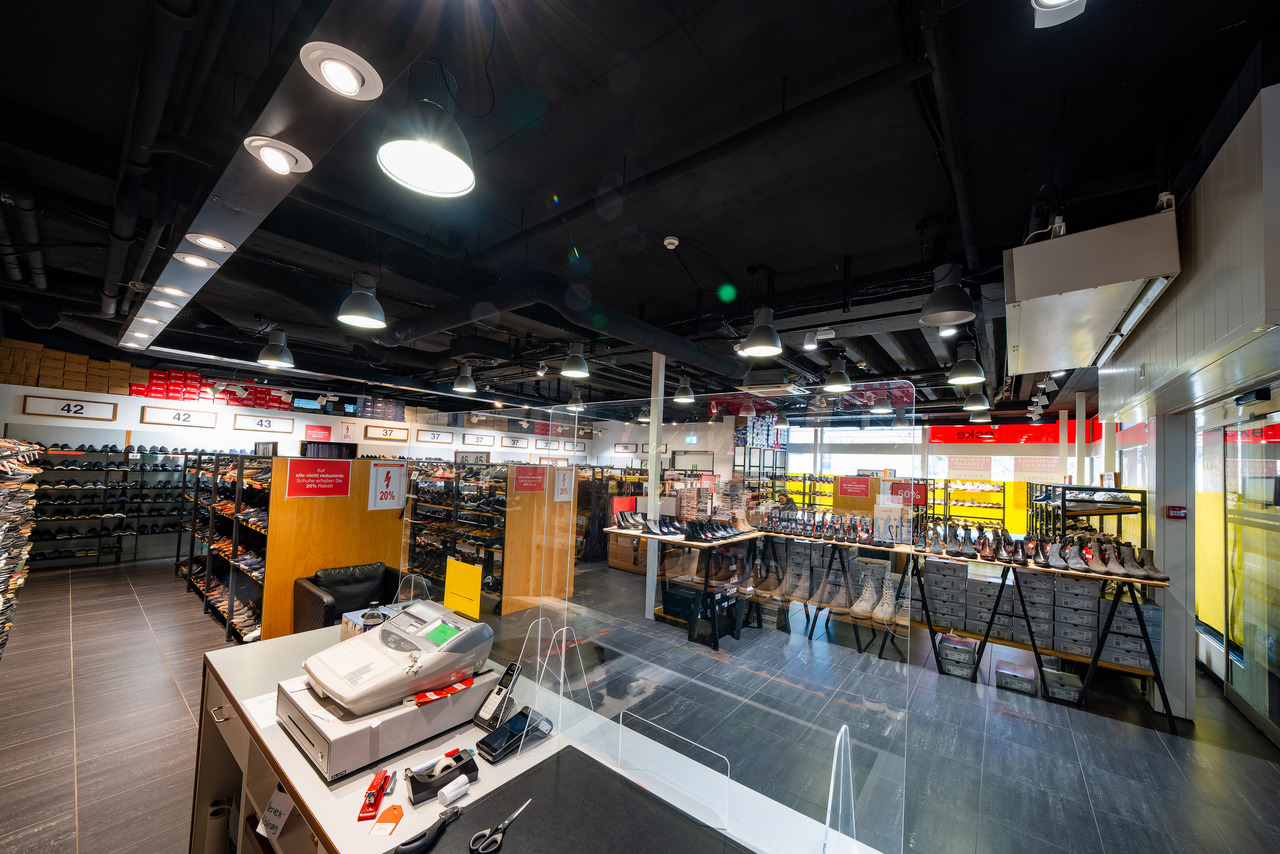 Magasin de 175m², photo 4 sur 7
