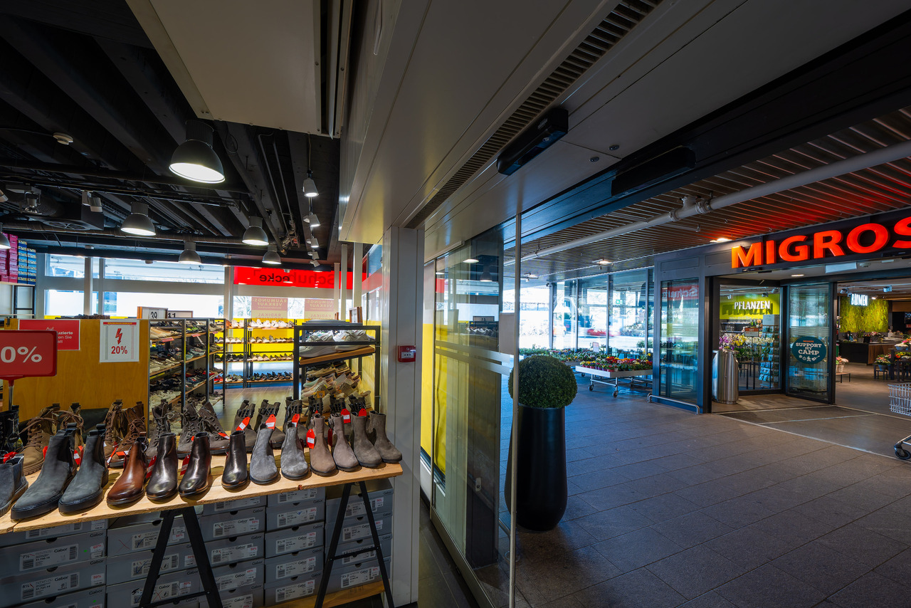 Magasin de 175m², photo 3 sur 7