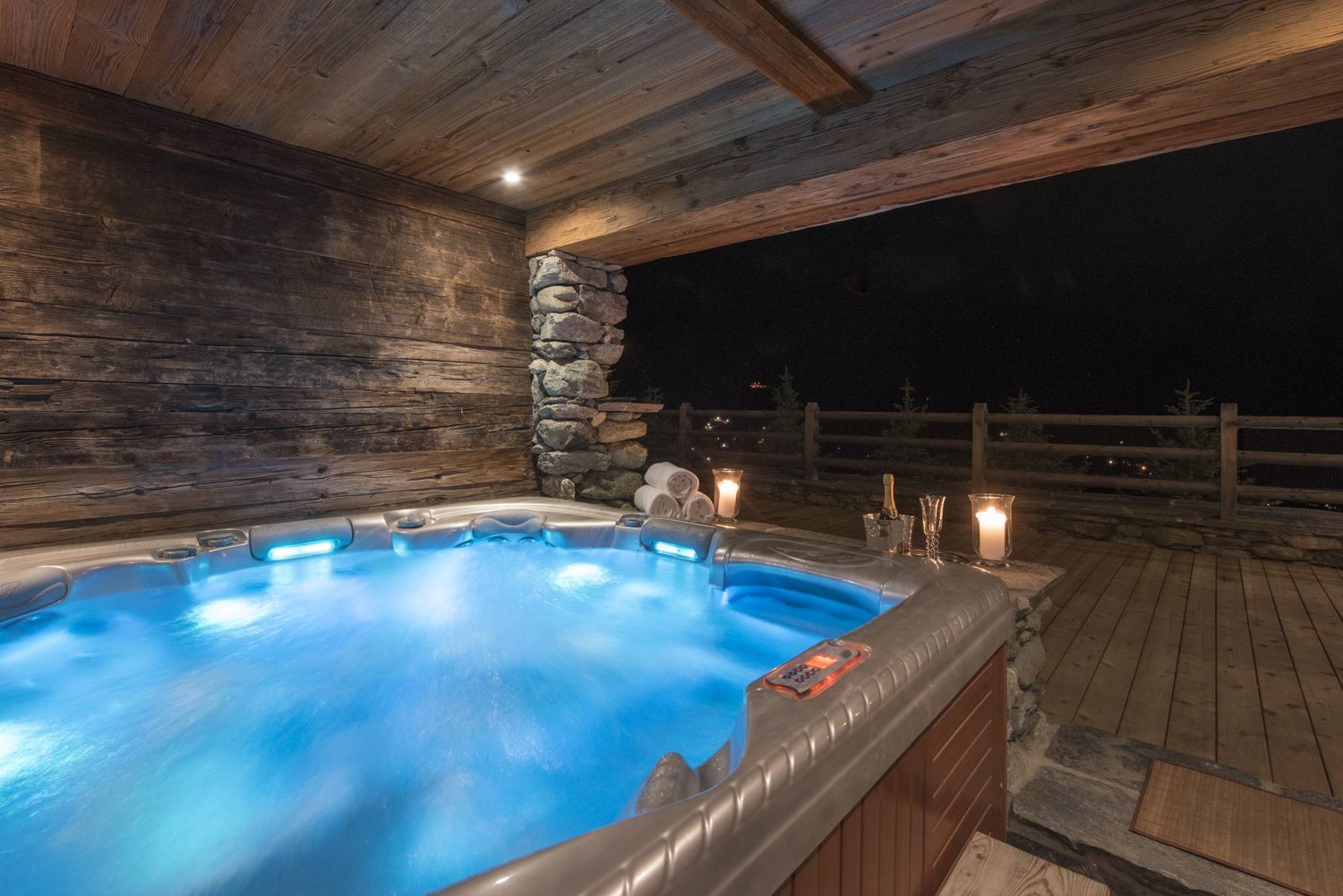 8 rooms chalet, photo 3 sur 9