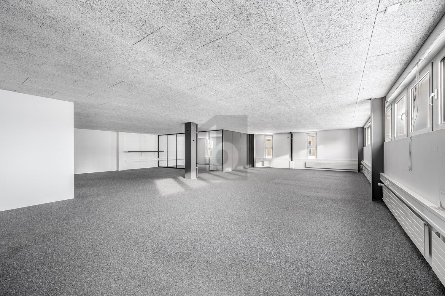300m² bureau
