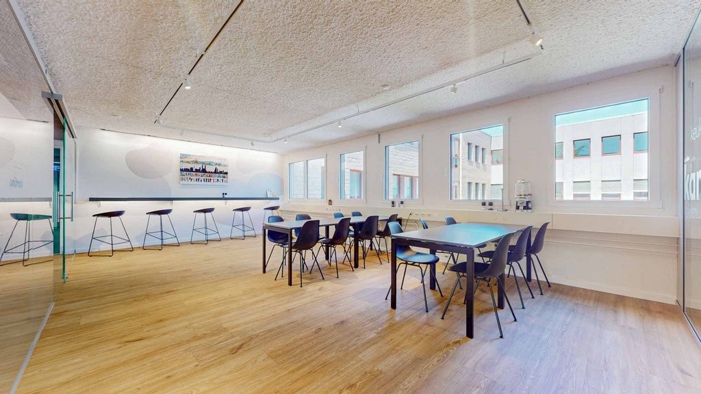 870m² de bureaux