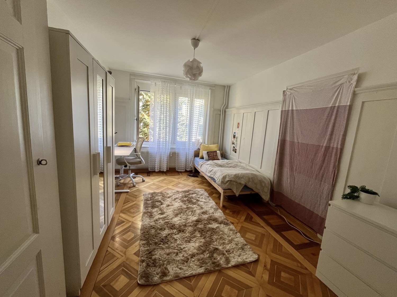 Chambre en colocation, photo 2 sur 8
