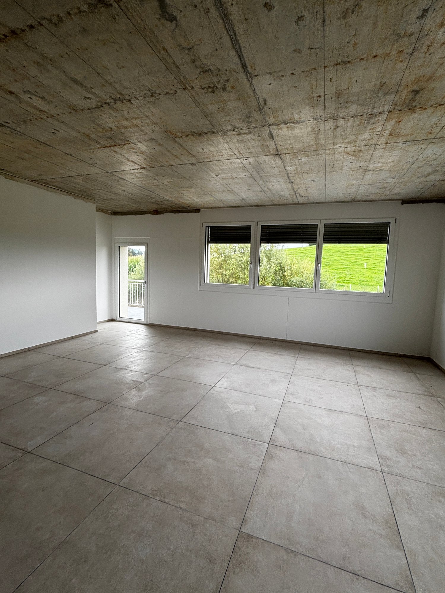 277m² commercial