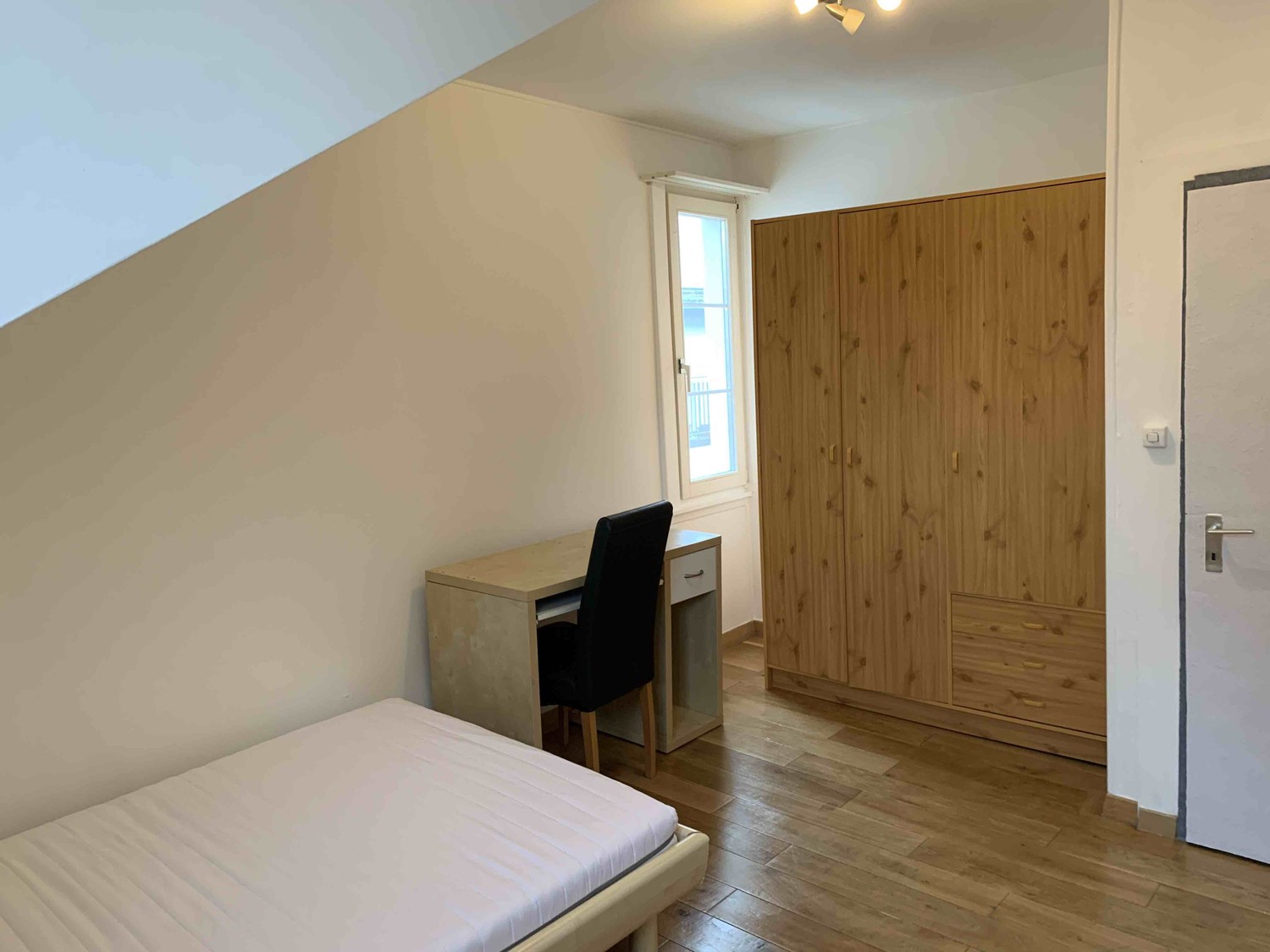 Chambre dans une colocation, photo 2 sur 4