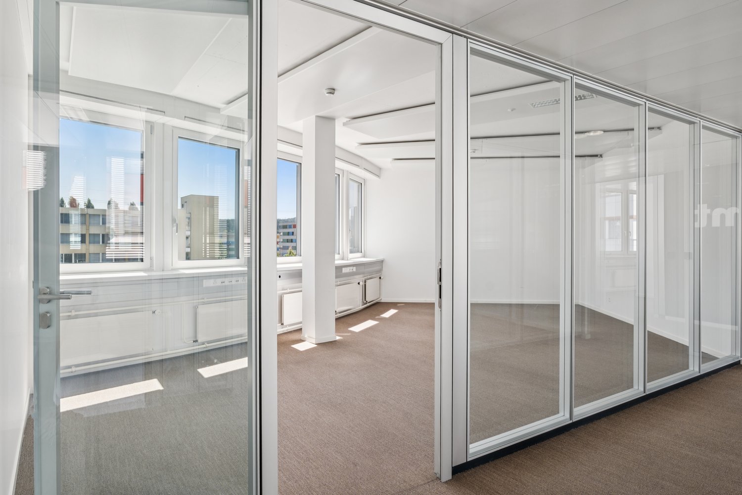 444m² bureau