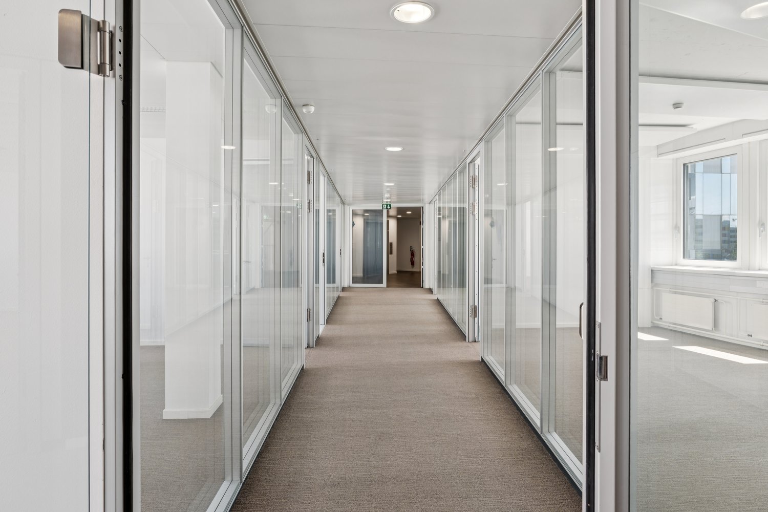444m² bureau