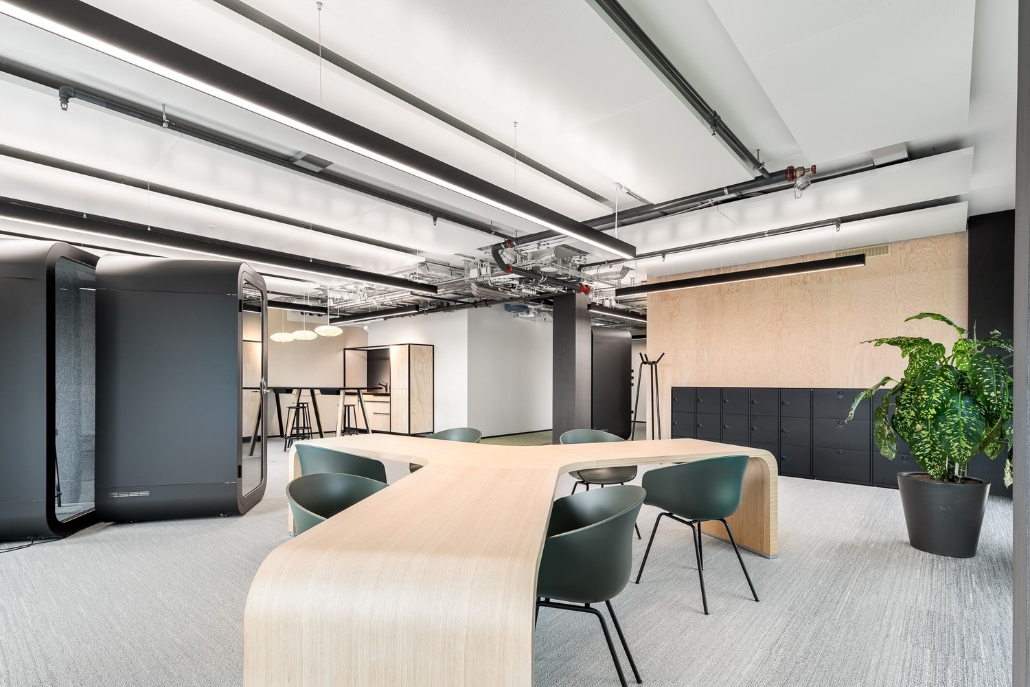 211m² bureau, photo 4 sur 10