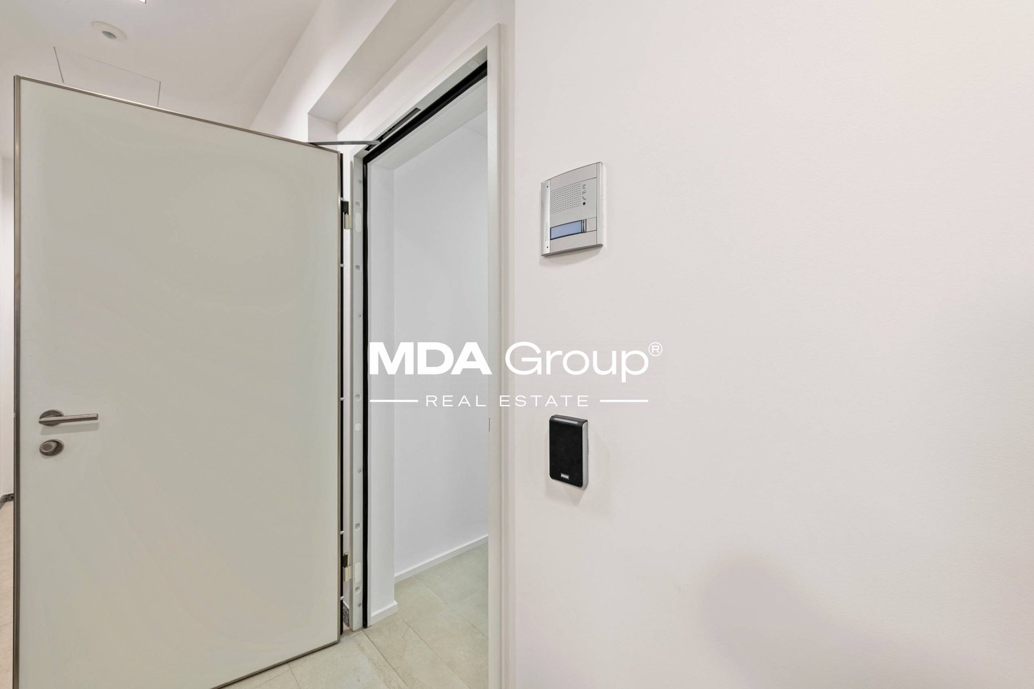 Magasin de 205m²