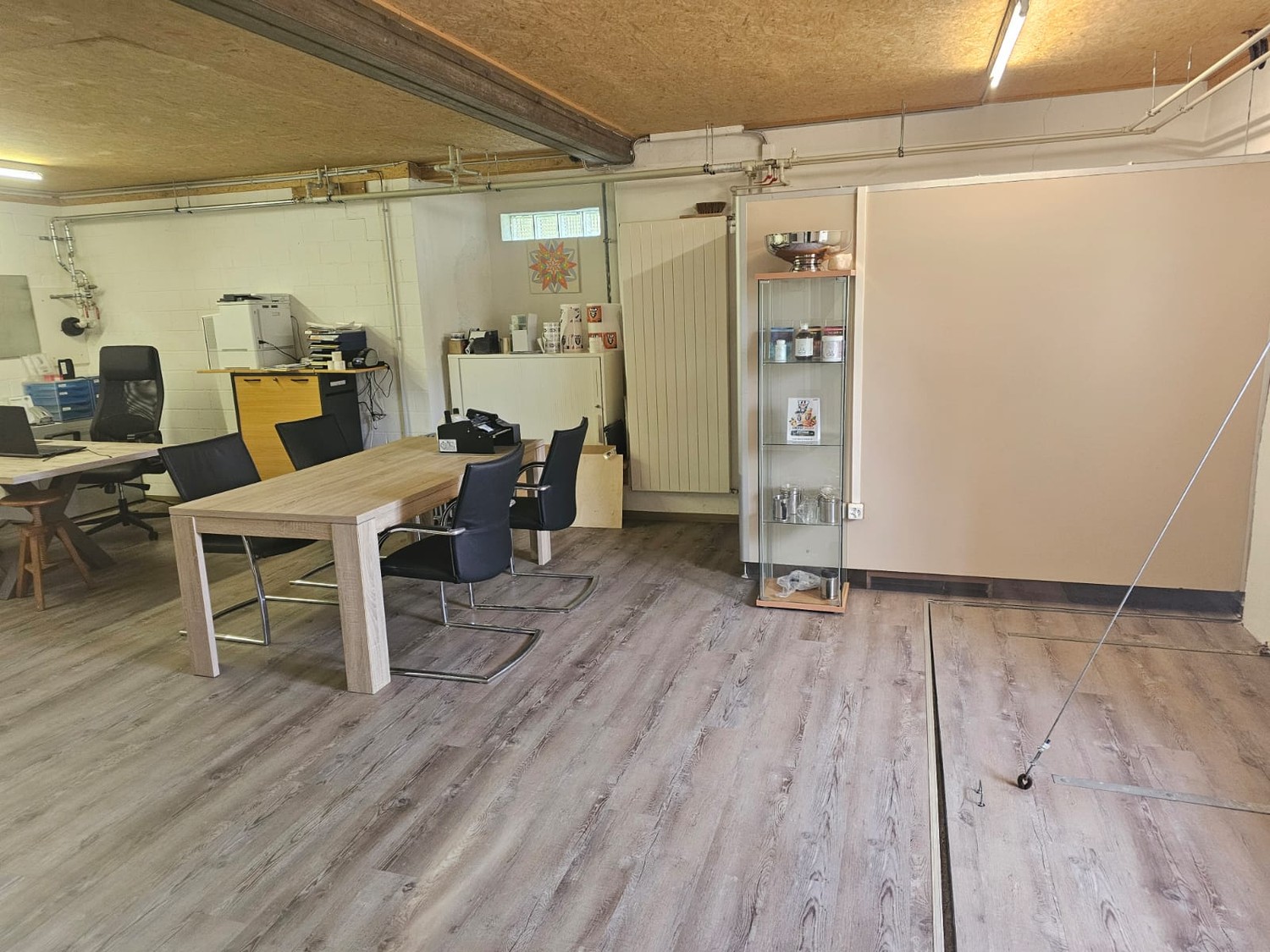 120m² commercial, photo 6 sur 8