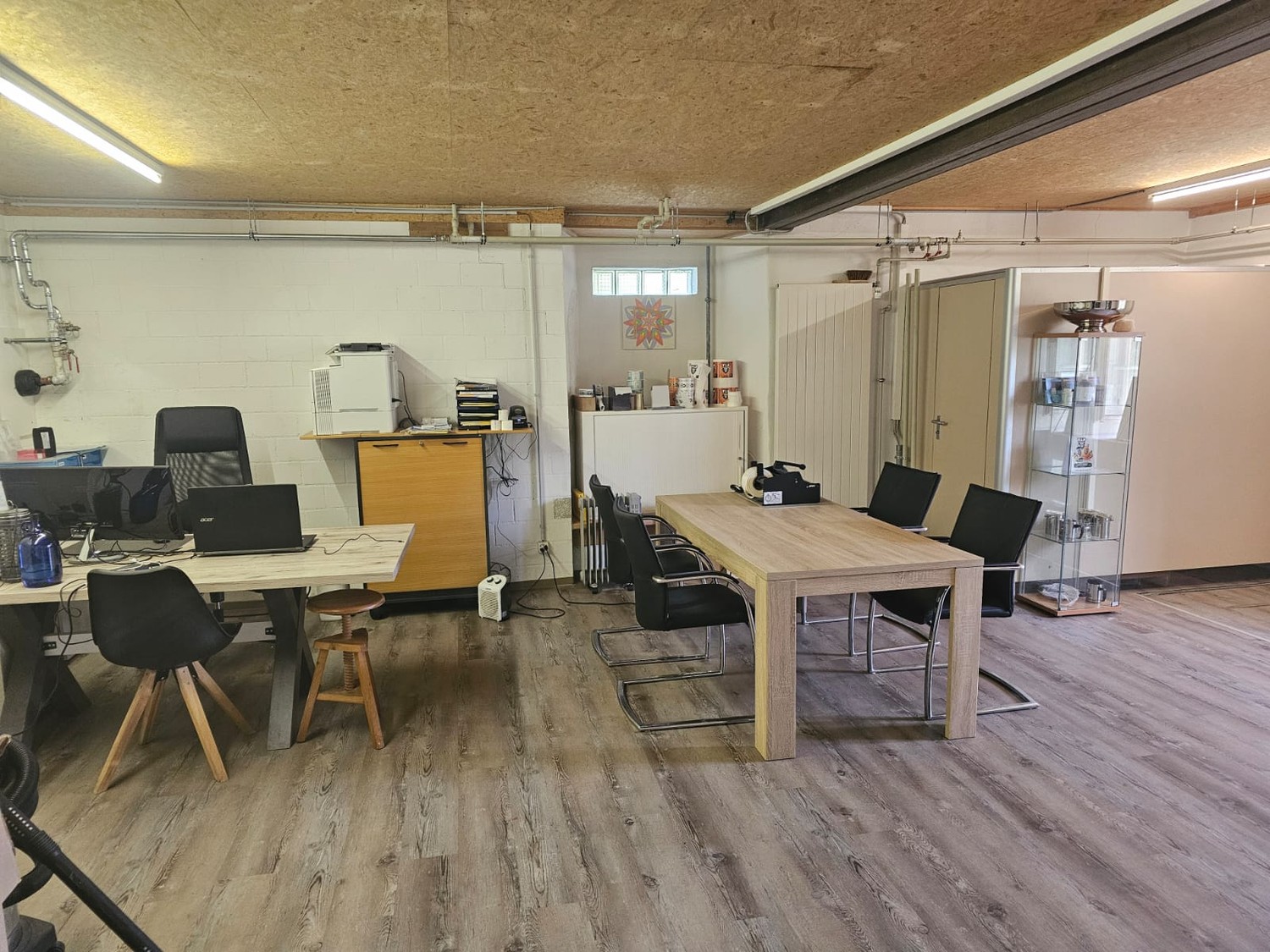 120m² commercial, photo 5 sur 8