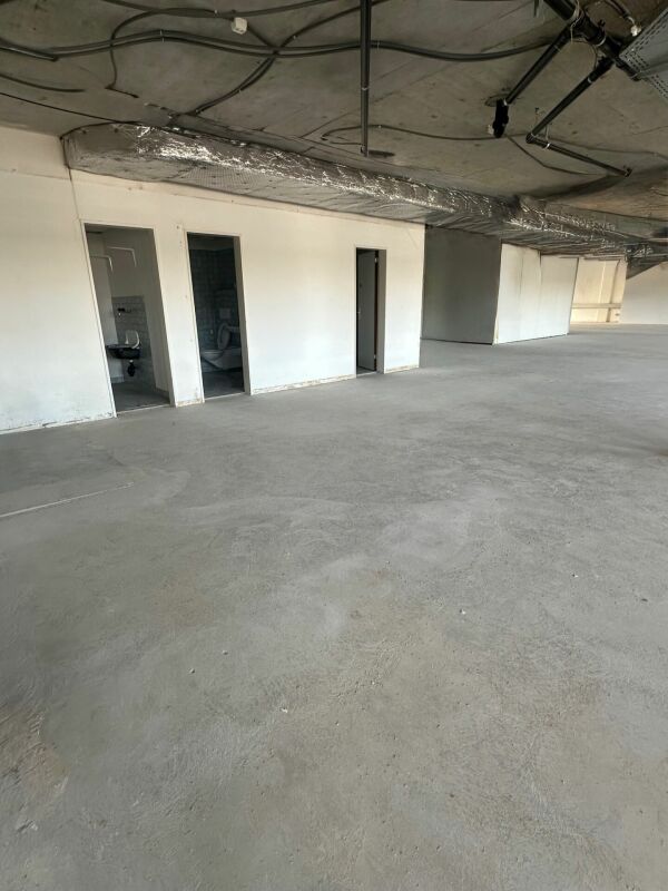 420m² bureau, photo 5 sur 6
