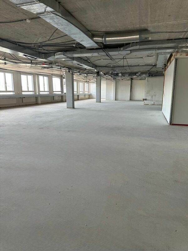 420m² bureau, photo 3 sur 6