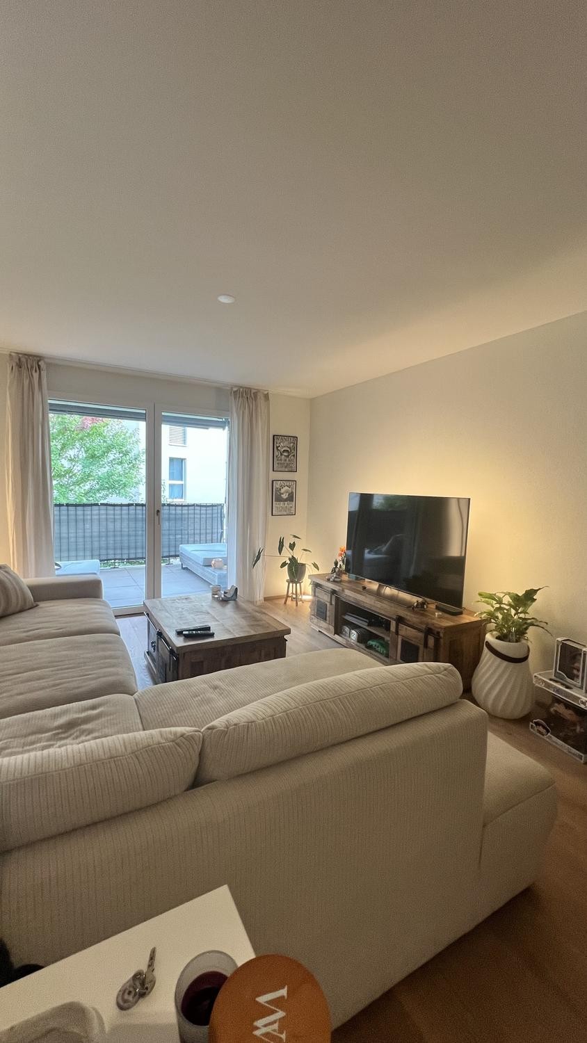 Recherche de locataire de remplacement pour mon appartement de 2,5 pièces à Näfels., photo 2 sur 8