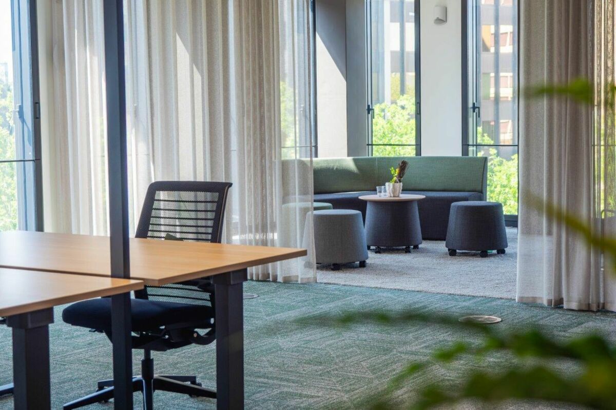 2500m² de bureaux