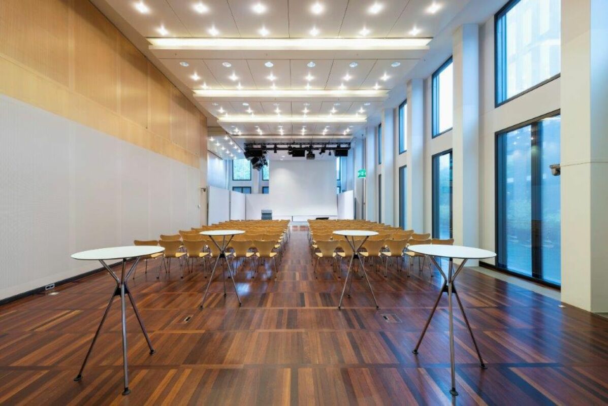 2500m² de bureaux