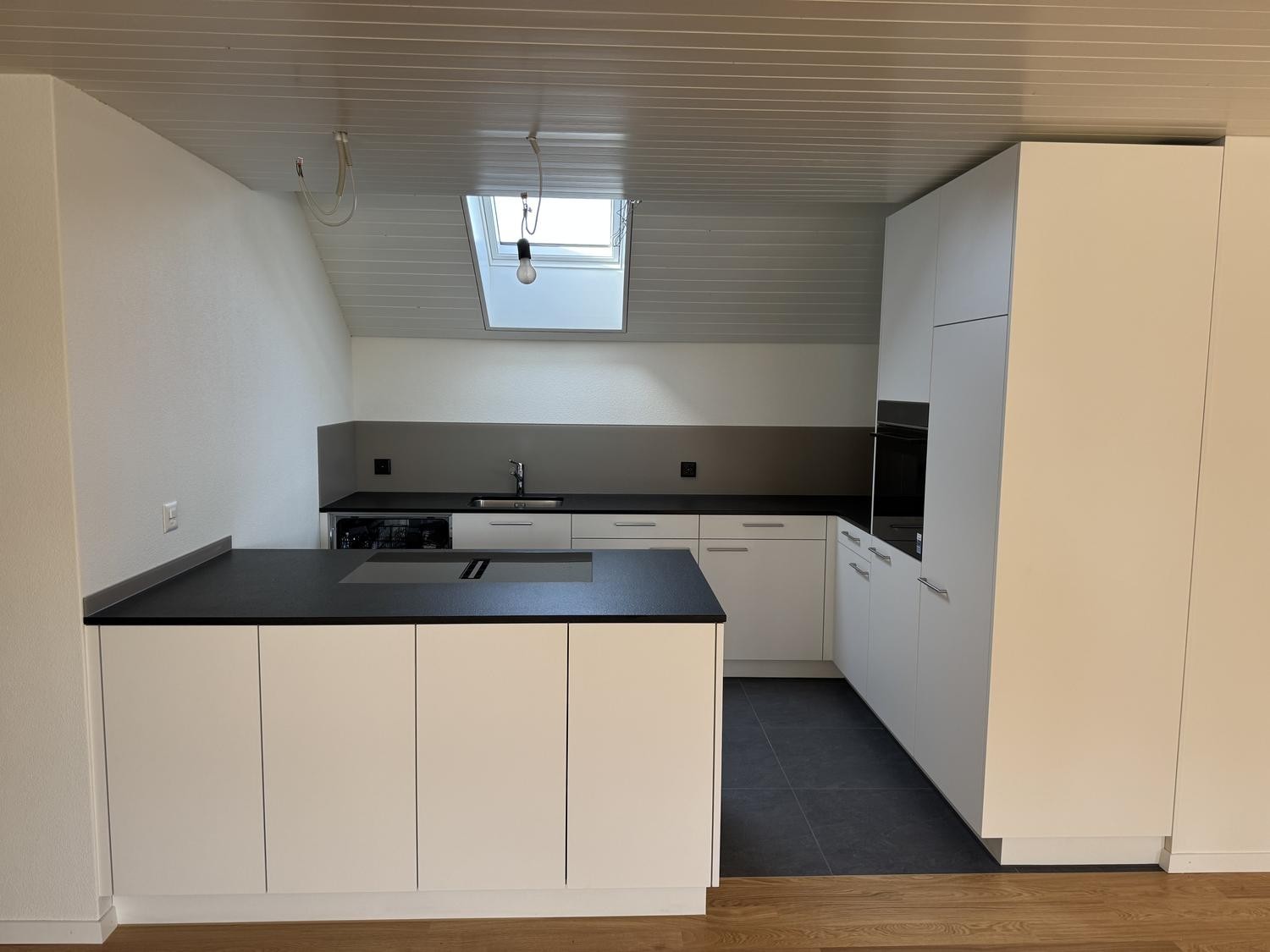 Appartement de 2 ½ pièces, photo 1 sur 8