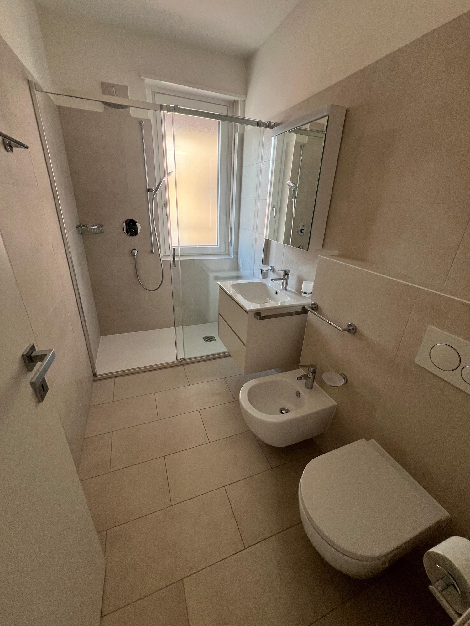 Appartement de 2 ½ pièces, photo 1 sur 4