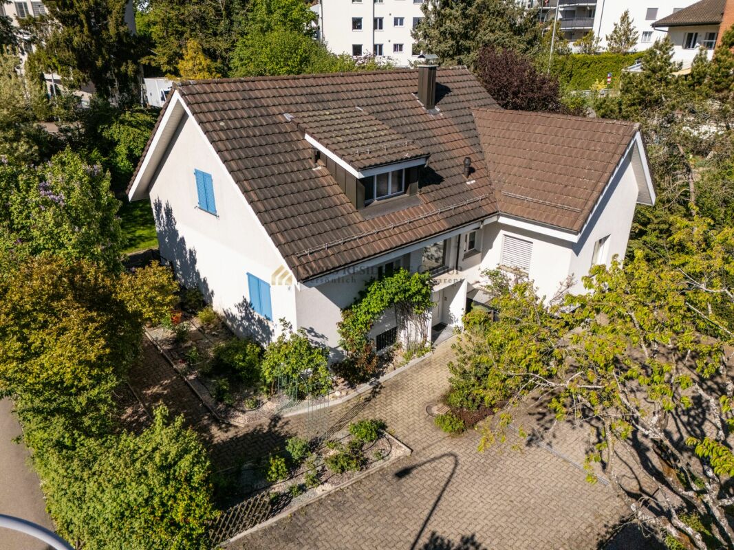 Maison individuelle de 3 pièces, photo 2 sur 10