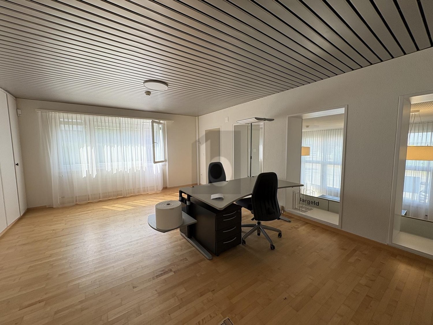 Bureau de 380m²
