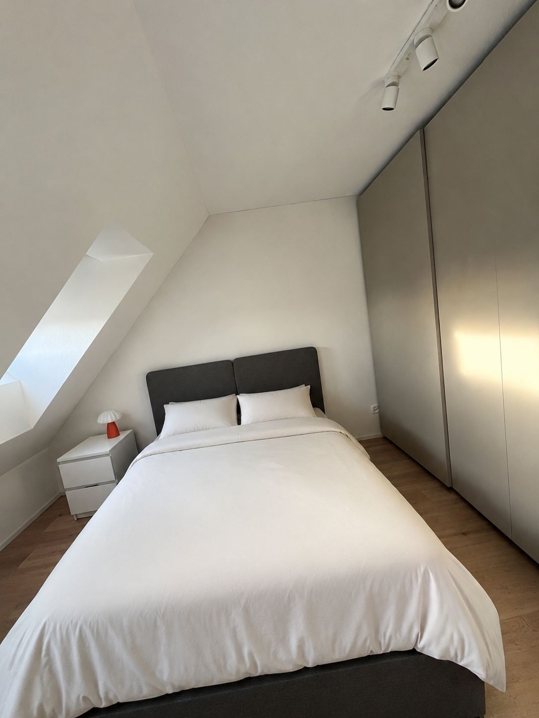 Appartement en attique de 3 pièces