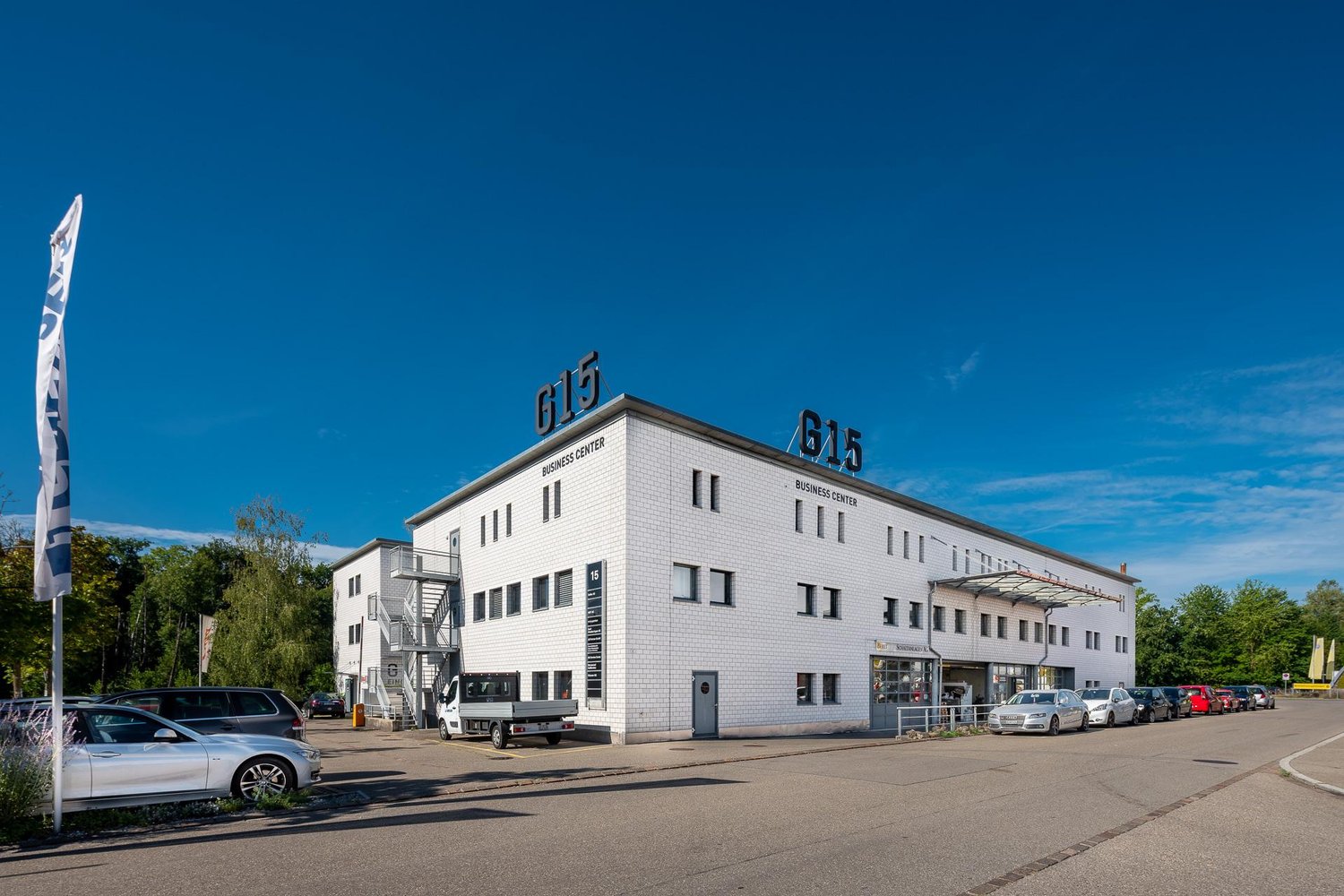 Local de stockage de 100m²