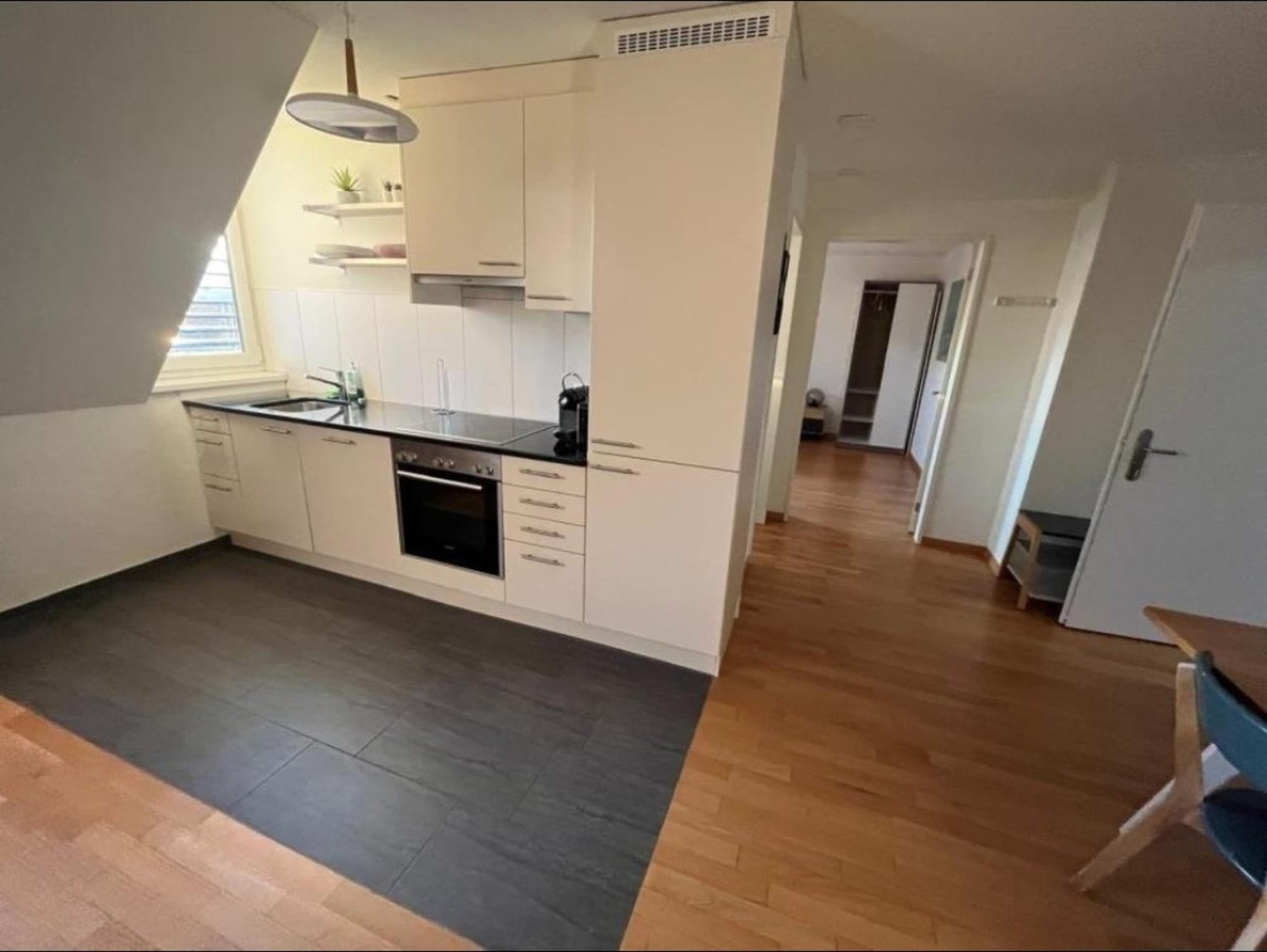 Appartement de 2 pièces, photo 2 sur 8