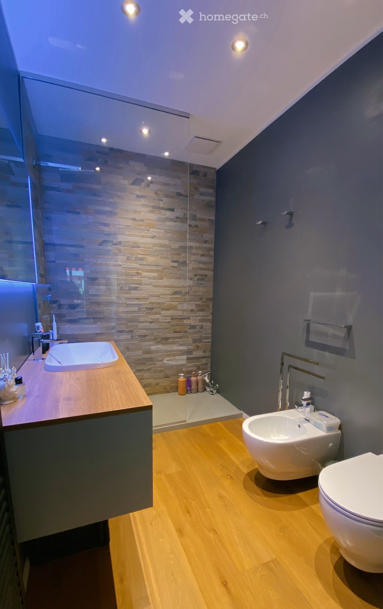 2 pièces appartement, photo 3 sur 5