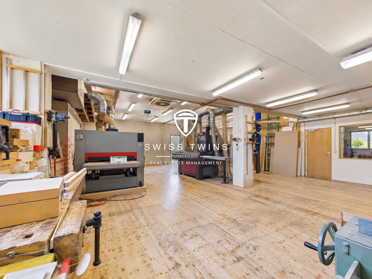 Atelier de 301m², photo 6 sur 10