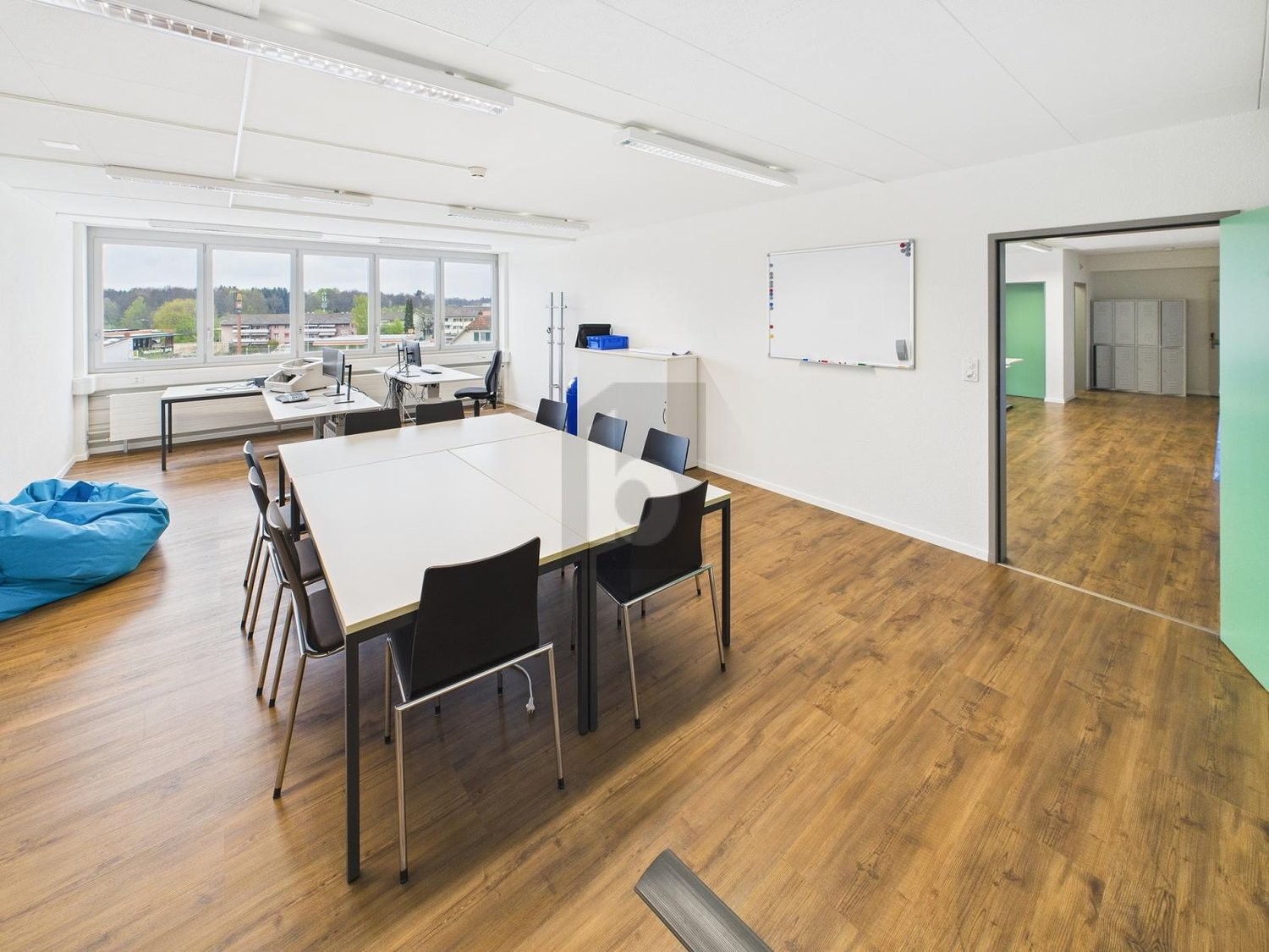 115m² bureau, photo 3 sur 4