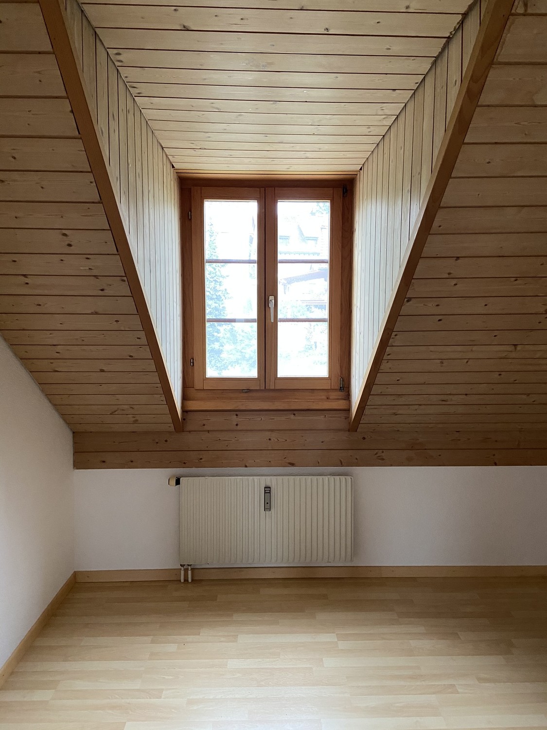 Appartement en attique de 4 ½ pièces, photo 4 sur 9