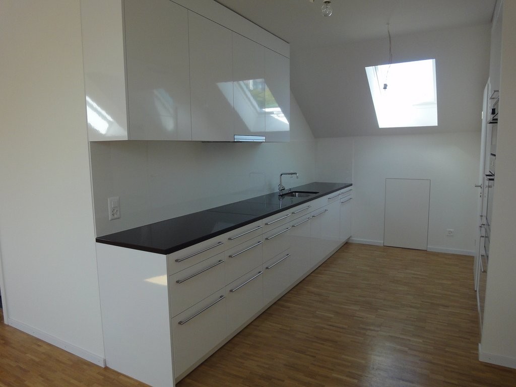 2 ½ pièces appartement au dernier étage, photo 3 sur 10