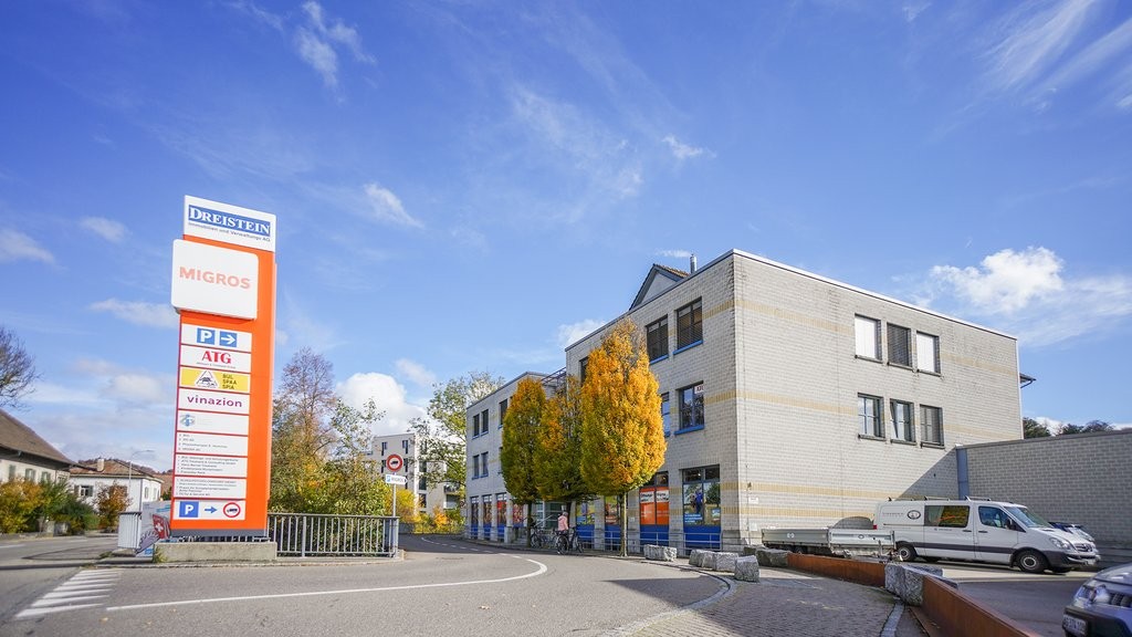 104m² commercial, photo 3 sur 5